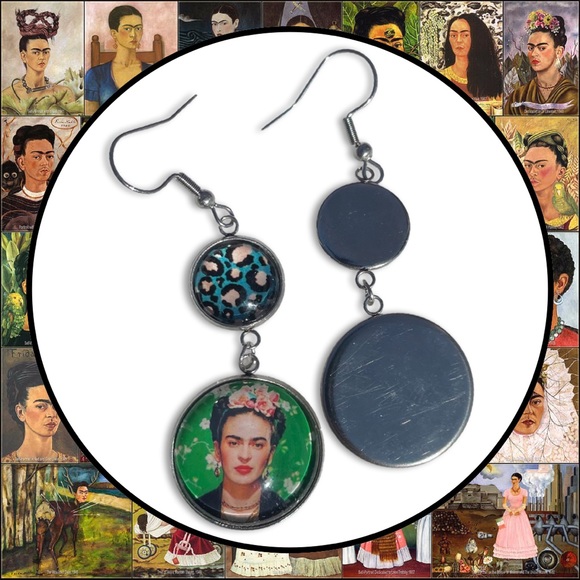 Frida Kahlo Dangling Earrings - Picture 2 of 5